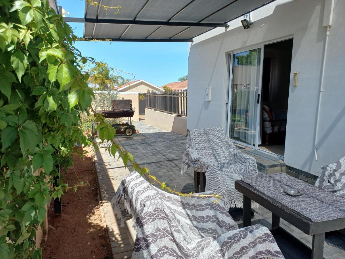 Come Home In Oudtshoorn Self-Catering Units 외부 사진